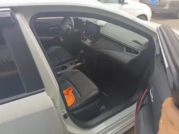 2022 Toyota Levin с пробегом 42 000 км