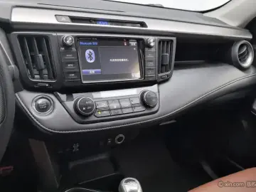 2019 Toyota RAV4 с пробегом 102 400 км