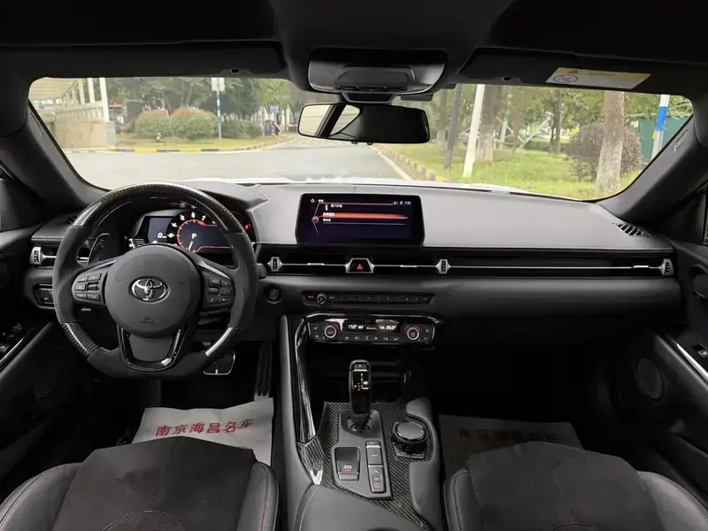 2022 Toyota Supra с пробегом 22 000 км