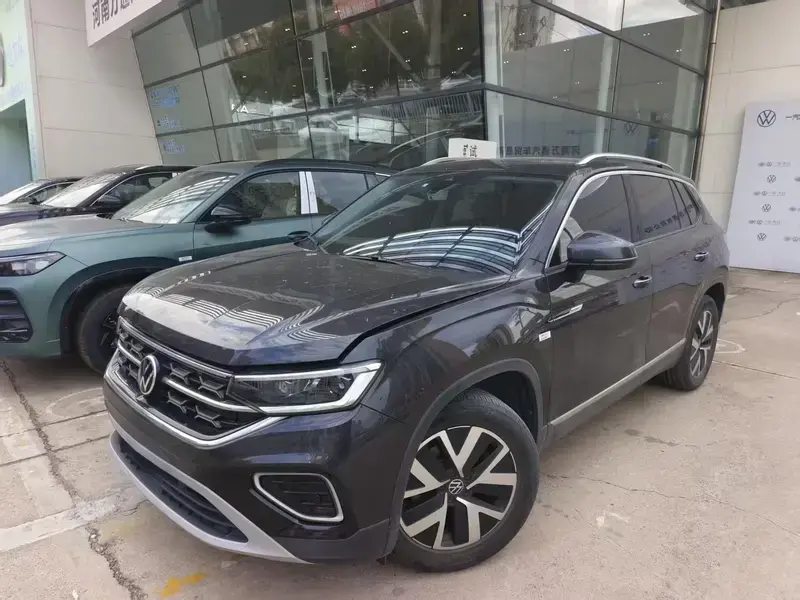 2023 Volkswagen Tayron с пробегом 29 300 км