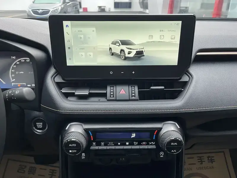 2024 Toyota Wildlander с пробегом 23 000 км