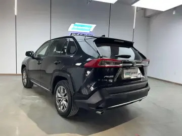 2022 Toyota Wildlander с пробегом 40 700 км