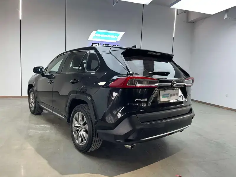 2022 Toyota Wildlander с пробегом 40 700 км