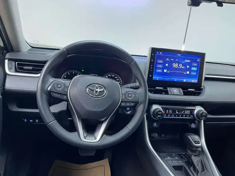 2022 Toyota Wildlander с пробегом 40 700 км