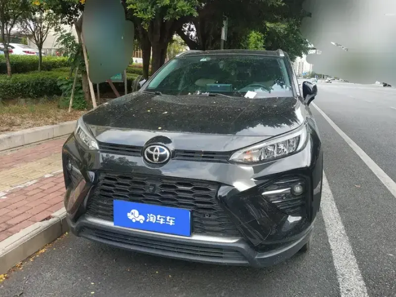 2022 Toyota Wildlander с пробегом 37 000 км