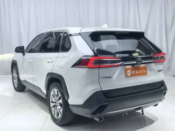 2023 Toyota Wildlander с пробегом 65 000 км
