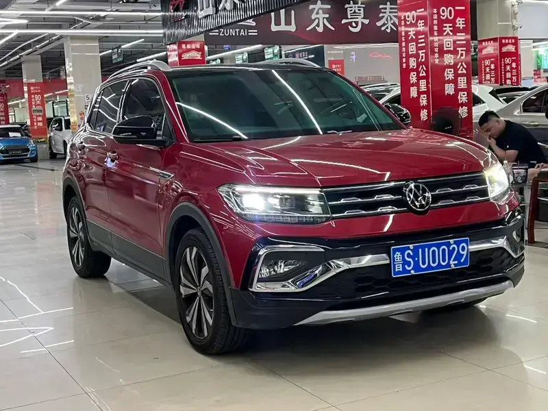 2020 Volkswagen T-Cross с пробегом 39 000 км