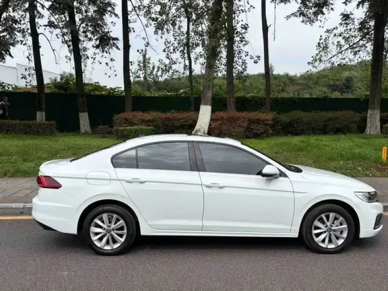 2021 Volkswagen Bora с пробегом 72 000 км