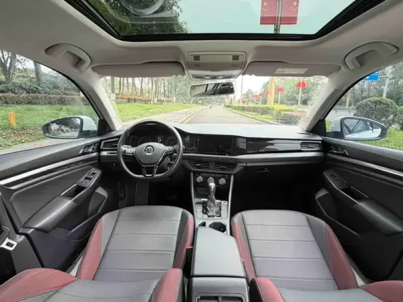 2021 Volkswagen Bora с пробегом 72 000 км