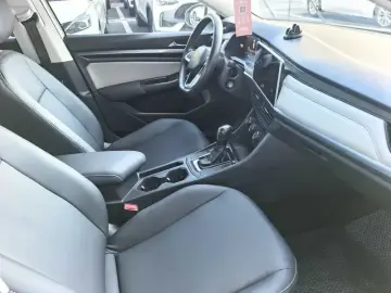 2024 Volkswagen Bora с пробегом 50 000 км