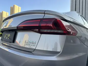 2019 Volkswagen Bora с пробегом 100 000 км