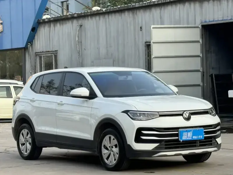 2025 Volkswagen Tharu с пробегом 18 000 км