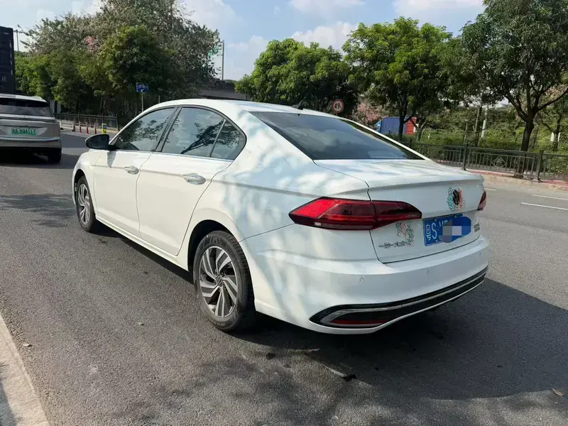 2023 Volkswagen Bora с пробегом 61 000 км
