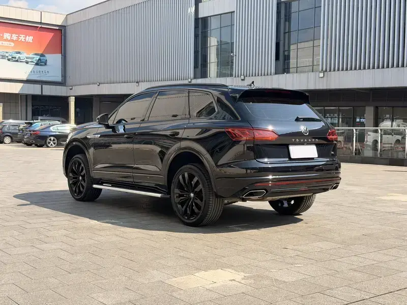 2021 Volkswagen Touareg с пробегом 80 000 км
