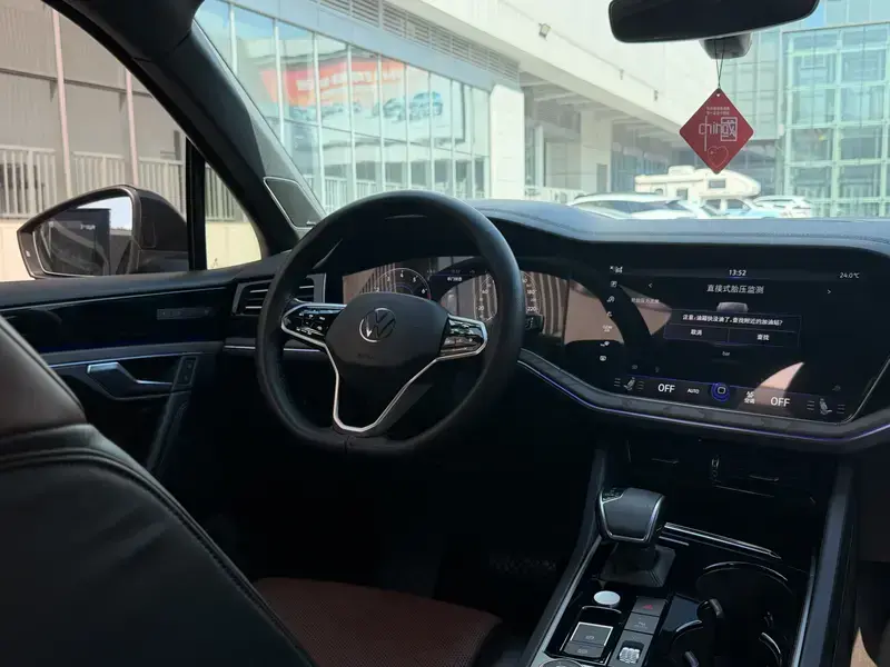 2021 Volkswagen Touareg с пробегом 80 000 км