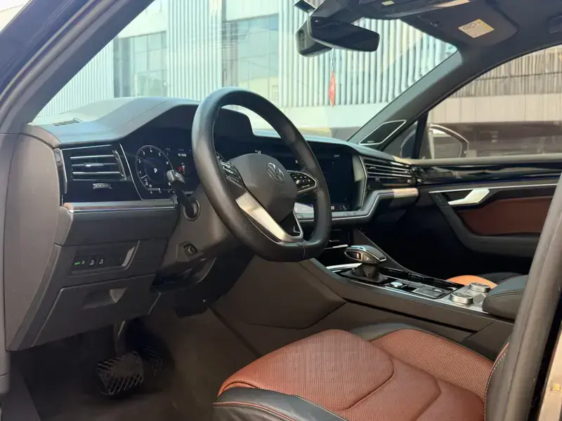 2021 Volkswagen Touareg с пробегом 80 000 км