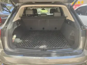 2019 Volkswagen Touareg с пробегом 138 000 км