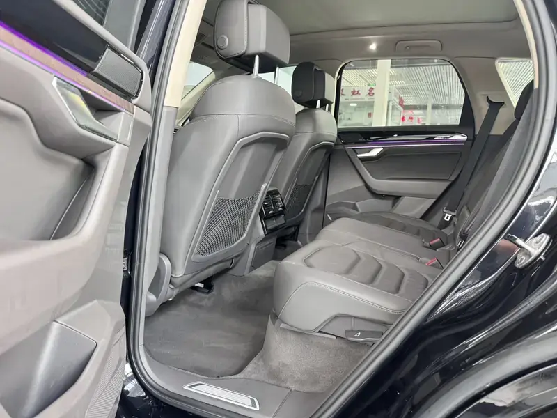 2021 Volkswagen Touareg с пробегом 168 000 км