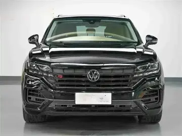 2022 Volkswagen Touareg с пробегом 46 000 км