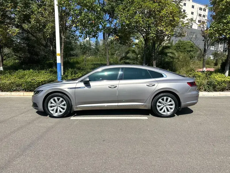 2020 Volkswagen Passat CC с пробегом 89 000 км