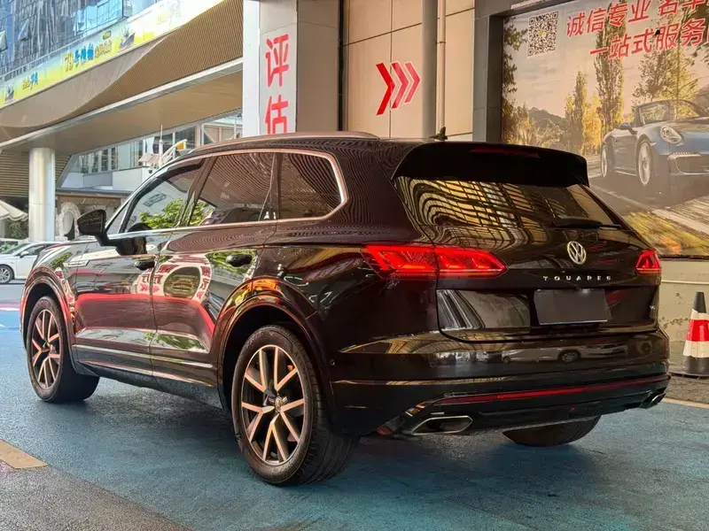 2019 Volkswagen Touareg с пробегом 106 000 км