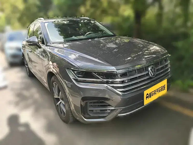 2020 Volkswagen Touareg с пробегом 57 700 км
