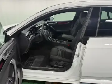 2024 Volkswagen Passat CC с пробегом 21 200 км