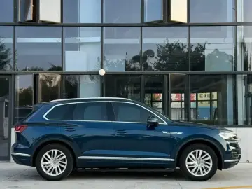 2019 Volkswagen Touareg с пробегом 180 000 км