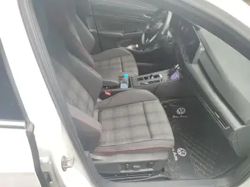 2021 Volkswagen Golf GTI с пробегом 38 700 км