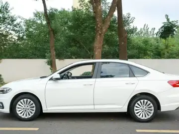 2019 Volkswagen Lavida с пробегом 105 000 км