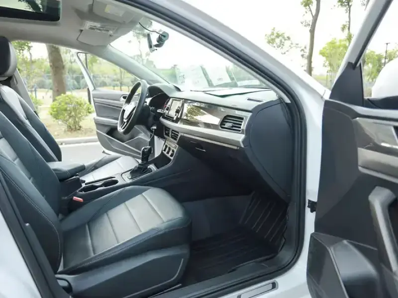 2019 Volkswagen Lavida с пробегом 105 000 км