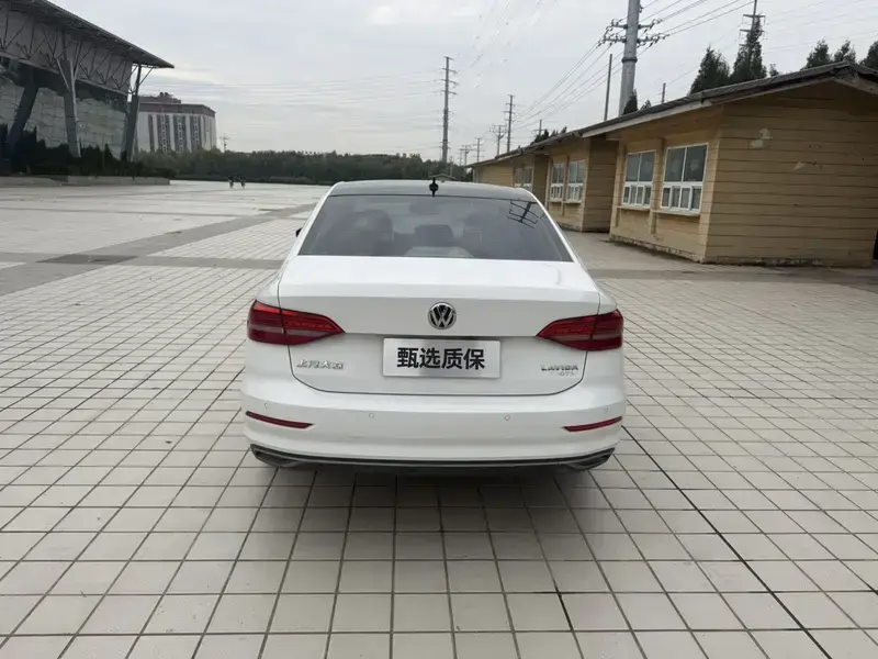2019 Volkswagen Lavida с пробегом 127 000 км