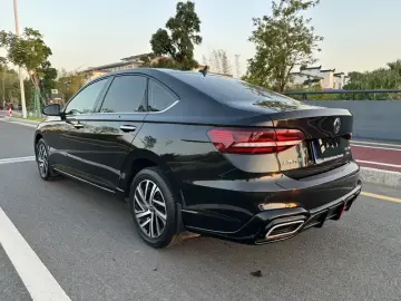 2023 Volkswagen Lavida с пробегом 28 000 км