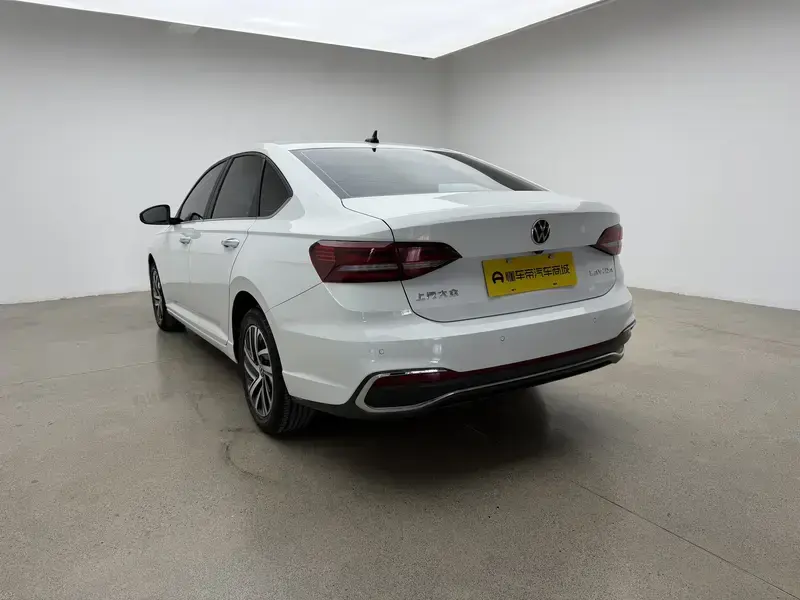 2024 Volkswagen Lavida с пробегом 56 100 км