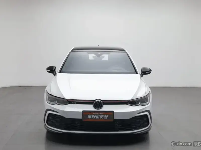 2021 Volkswagen Golf GTI с пробегом 93 300 км