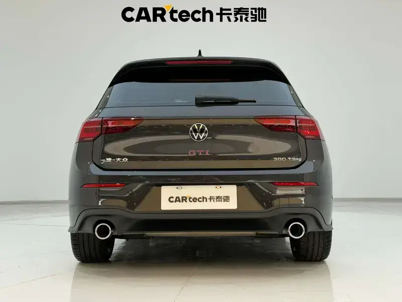 2021 Volkswagen Golf GTI с пробегом 72 000 км