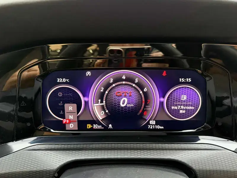 2021 Volkswagen Golf GTI с пробегом 72 000 км