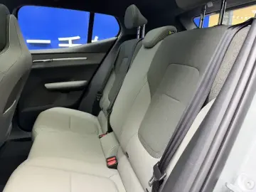 2025 Volvo EX30 с пробегом 17 000 км