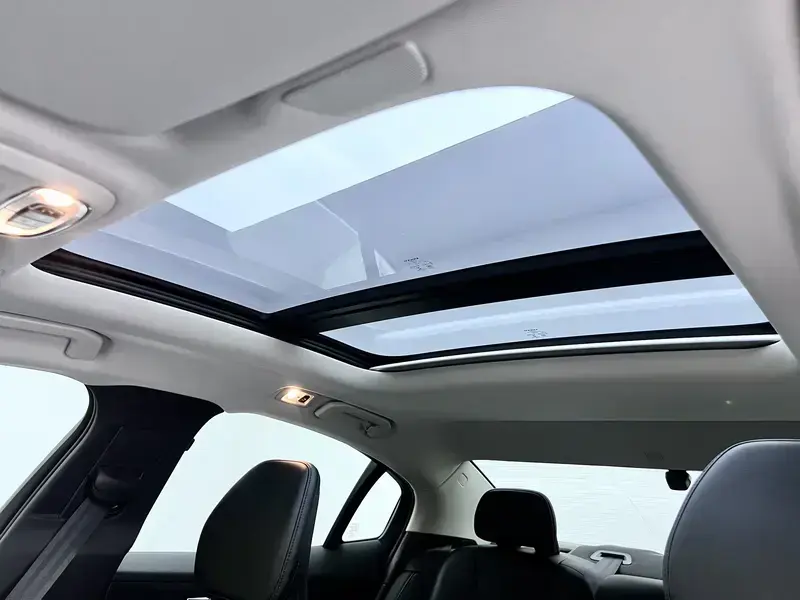 2022 Volvo S60 с пробегом 43 500 км