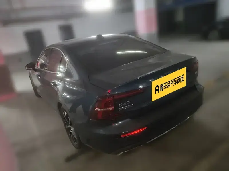 2021 Volvo S60 с пробегом 139 500 км