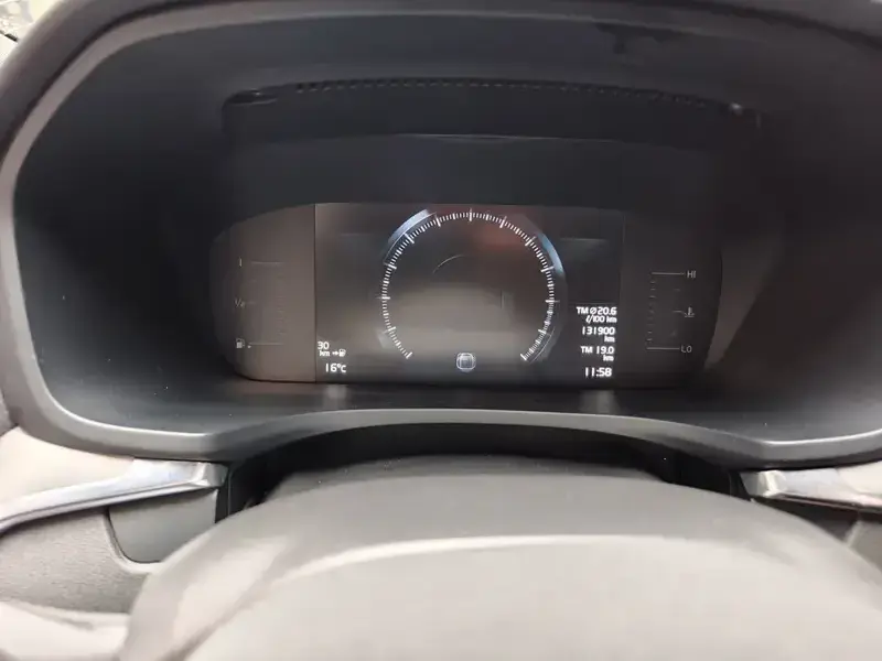 2020 Volvo S60 с пробегом 131 000 км