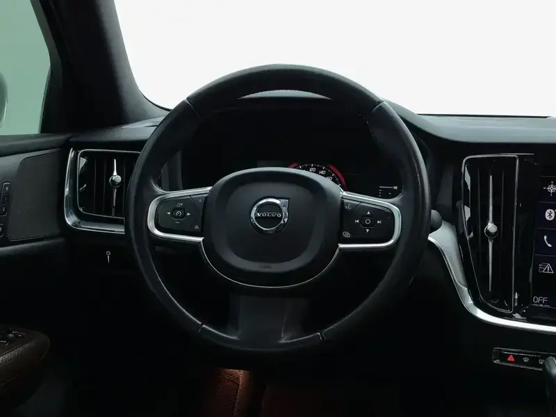 2021 Volvo S60 с пробегом 66 100 км