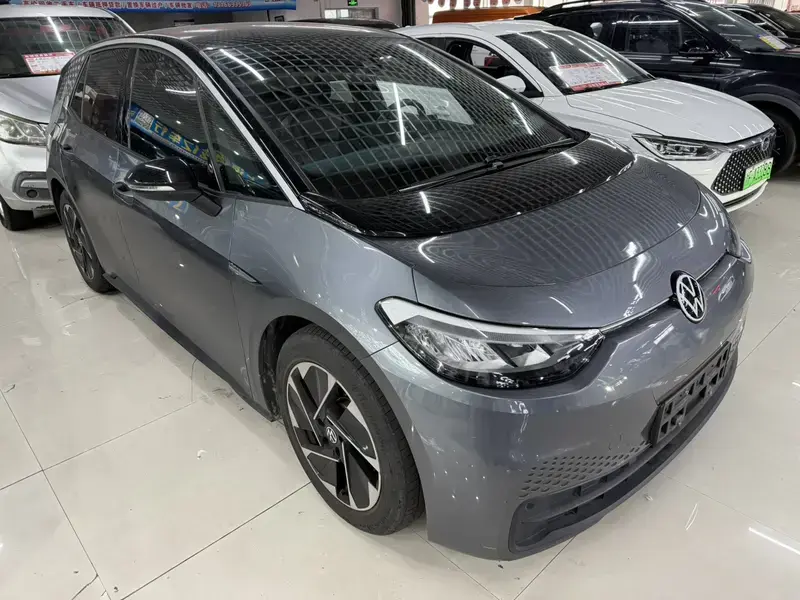 2022 Volkswagen ID.3 с пробегом 69 300 км