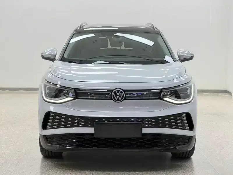 2022 Volkswagen ID.6 с пробегом 35 000 км