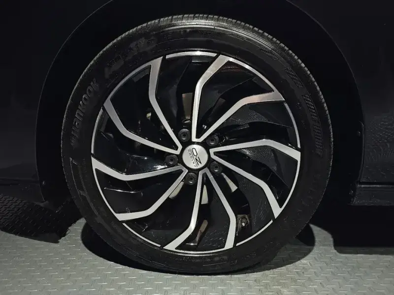 2023 Volkswagen Golf с пробегом 75 583 км