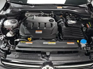 2026 Volkswagen Golf с пробегом 4 394 км