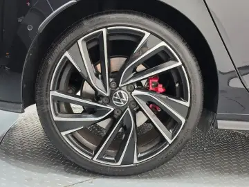 2022 Volkswagen Golf с пробегом 58 189 км