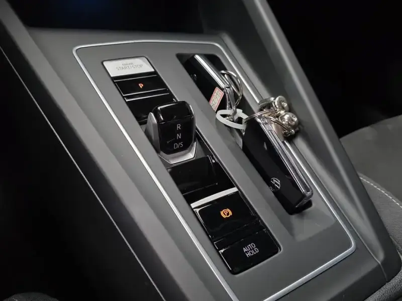 2022 Volkswagen Golf с пробегом 39 022 км