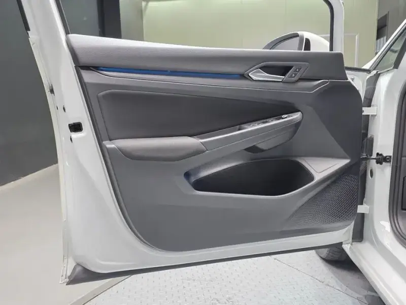 2022 Volkswagen Golf с пробегом 39 022 км