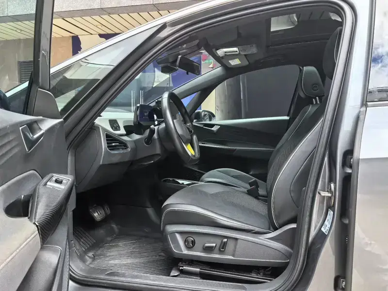 2024 Volkswagen ID.3 с пробегом 80 000 км